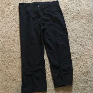 Lululemon cropped leggings